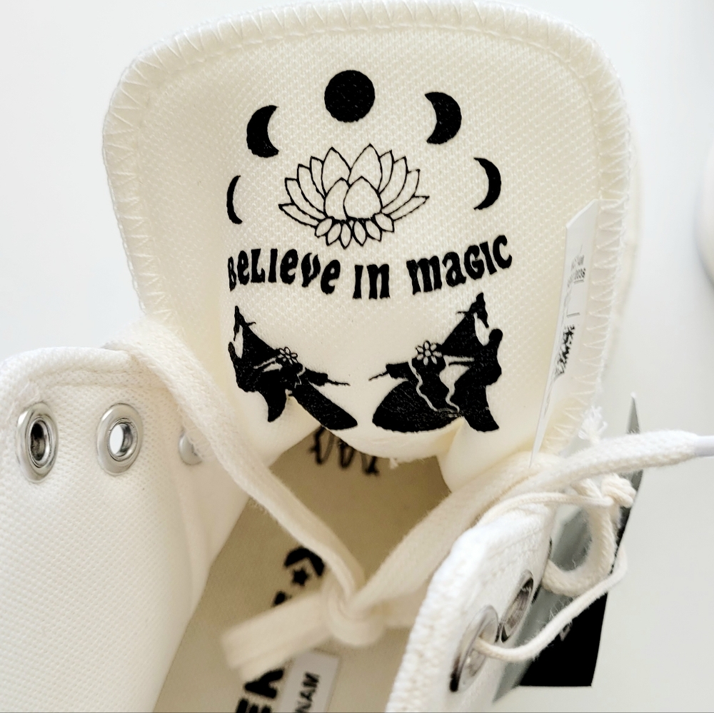 Converse CTAS Hi Egret Pale Amethyst Embroidered Women's 6 - Picture 8 of 9